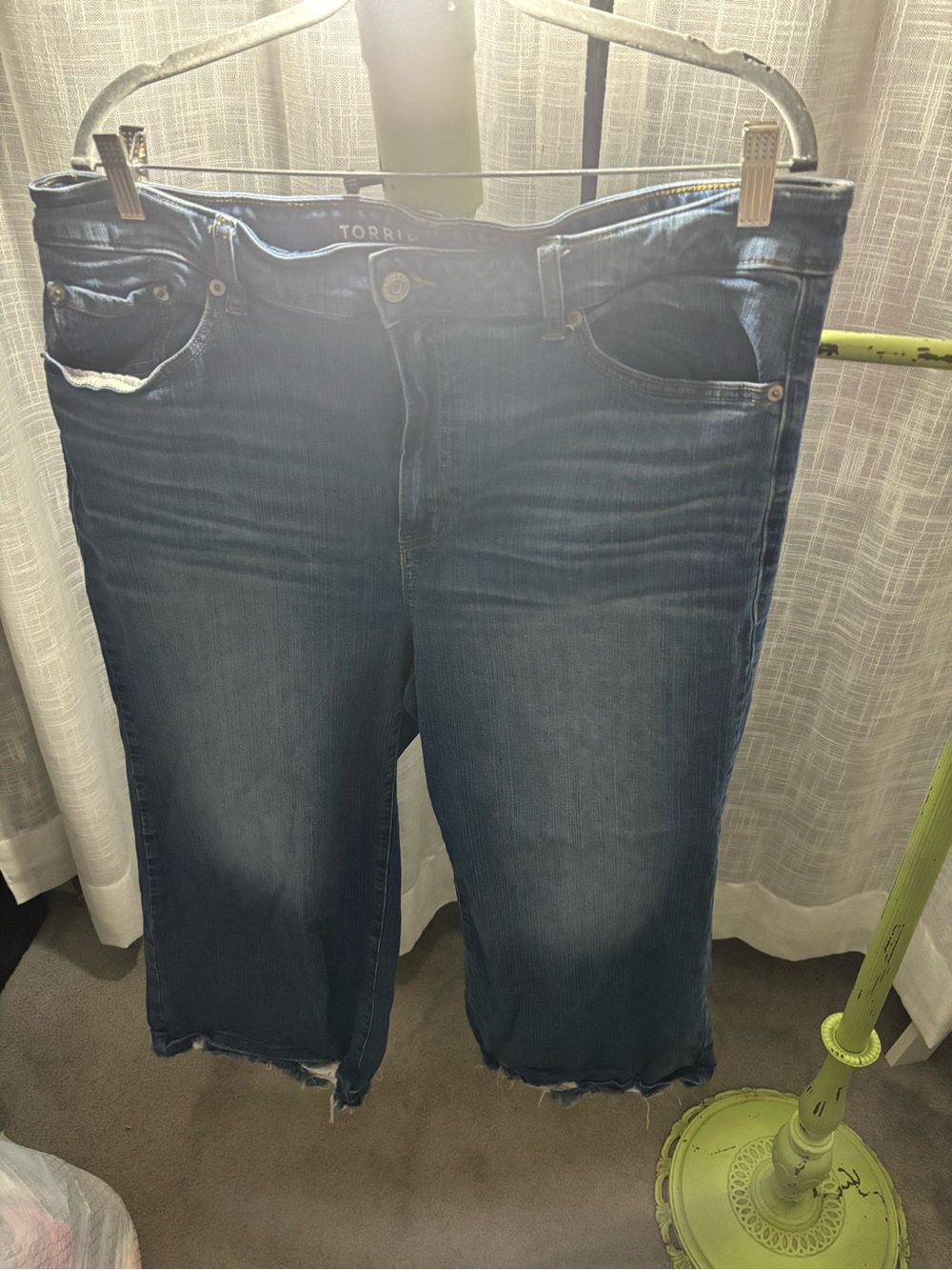 torrid Medium Blue Cropped Distressed Jeans